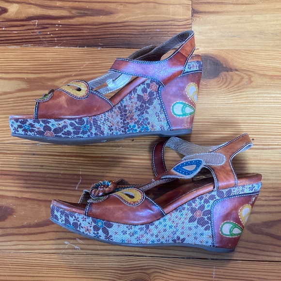 Spring Step Multicolor Leather Sandals - Picture 2 of 5